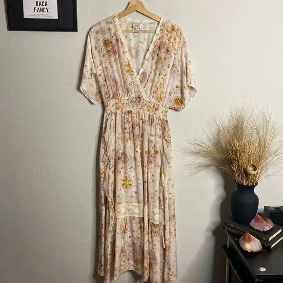 Johnny Was Floral Midi Dress in Blush Pink, Cream and Gold - Picture 2 of 9